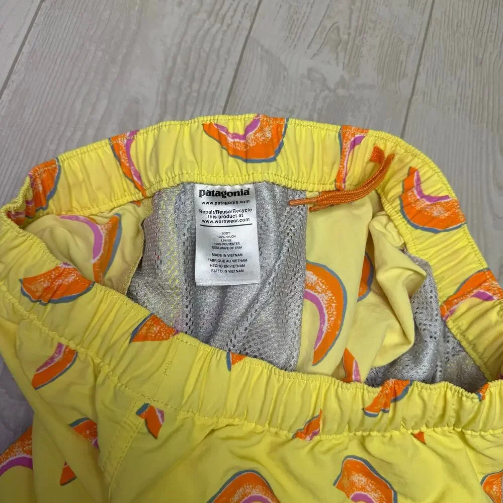 Patagonia Baggies Shorts Women's Medium Yellow Orange Cantaloupe Print